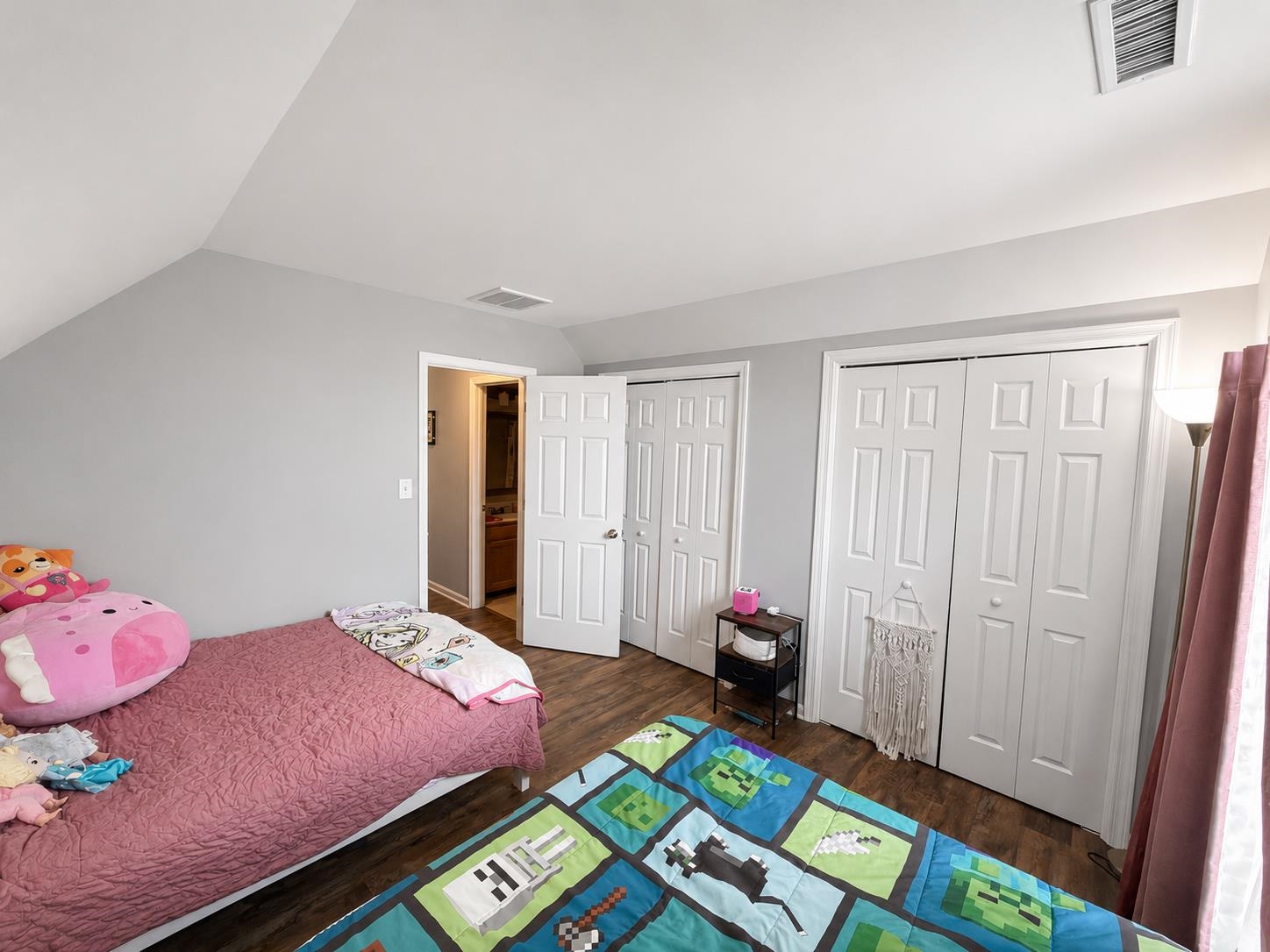 1102 AMBER RIDGE RD, CHARLOTTESVILLE, Virginia 22901, 2 Bedrooms Bedrooms, ,2 BathroomsBathrooms,Residential,1102 AMBER RIDGE RD,678578 MLS # 678578 1102 AMBER RIDGE RD, CHARLOTTESVILLE, Virginia 22901, 2 Bedrooms Bedrooms, ,2 BathroomsBathrooms,Residential,1102 AMBER RIDGE RD,678578 MLS # 678578