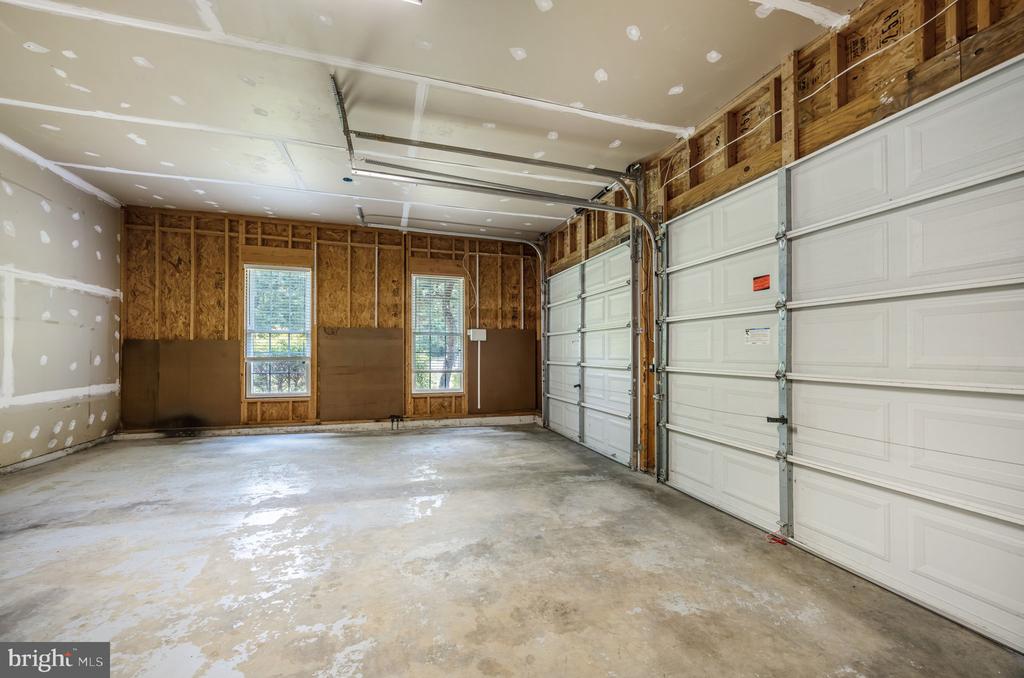 4318 BRIDLEPATH CT, FREDERICKSBURG, Virginia 22408, 4 Bedrooms Bedrooms, ,3 BathroomsBathrooms,Residential,4318 BRIDLEPATH CT,VASP2039854 MLS # VASP2039854 4318 BRIDLEPATH CT, FREDERICKSBURG, Virginia 22408, 4 Bedrooms Bedrooms, ,3 BathroomsBathrooms,Residential,4318 BRIDLEPATH CT,VASP2039854 MLS # VASP2039854