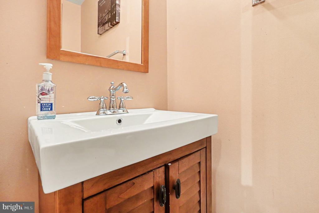 2402 RUFFIN DR, FREDERICKSBURG, Virginia 22408, 4 Bedrooms Bedrooms, ,2 BathroomsBathrooms,Residential,2402 RUFFIN DR,VASP2042358 MLS # VASP2042358 2402 RUFFIN DR, FREDERICKSBURG, Virginia 22408, 4 Bedrooms Bedrooms, ,2 BathroomsBathrooms,Residential,2402 RUFFIN DR,VASP2042358 MLS # VASP2042358