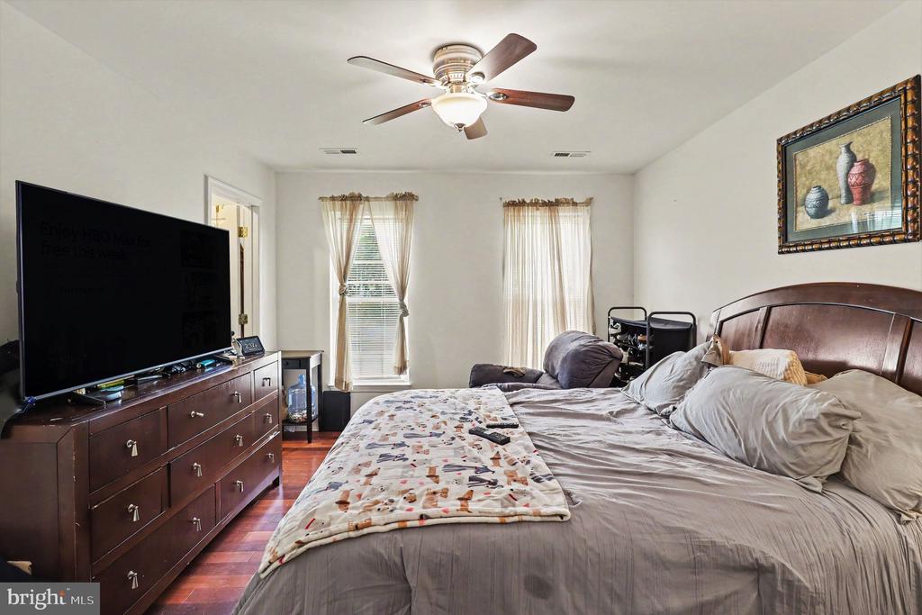 2402 RUFFIN DR, FREDERICKSBURG, Virginia 22408, 4 Bedrooms Bedrooms, ,2 BathroomsBathrooms,Residential,2402 RUFFIN DR,VASP2042358 MLS # VASP2042358 2402 RUFFIN DR, FREDERICKSBURG, Virginia 22408, 4 Bedrooms Bedrooms, ,2 BathroomsBathrooms,Residential,2402 RUFFIN DR,VASP2042358 MLS # VASP2042358