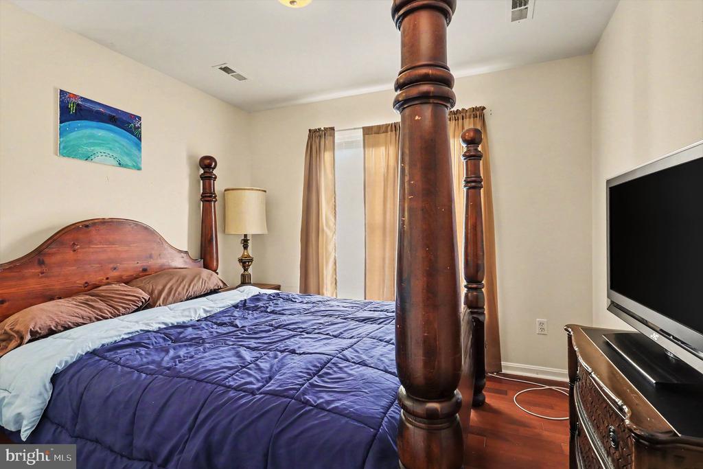 2402 RUFFIN DR, FREDERICKSBURG, Virginia 22408, 4 Bedrooms Bedrooms, ,2 BathroomsBathrooms,Residential,2402 RUFFIN DR,VASP2042358 MLS # VASP2042358 2402 RUFFIN DR, FREDERICKSBURG, Virginia 22408, 4 Bedrooms Bedrooms, ,2 BathroomsBathrooms,Residential,2402 RUFFIN DR,VASP2042358 MLS # VASP2042358