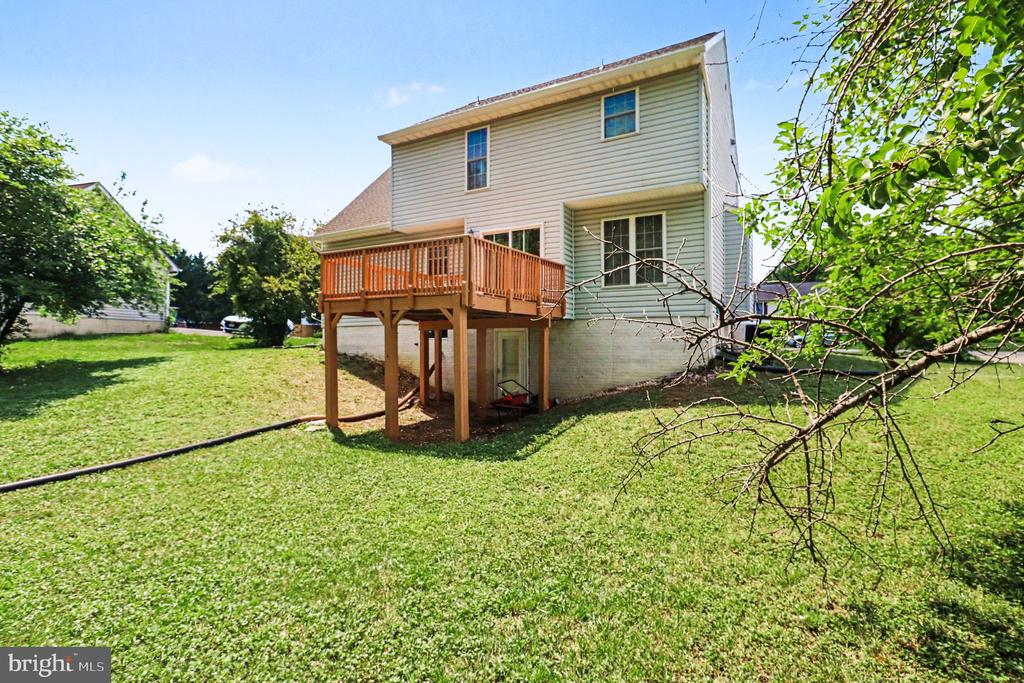 2402 RUFFIN DR, FREDERICKSBURG, Virginia 22408, 4 Bedrooms Bedrooms, ,2 BathroomsBathrooms,Residential,2402 RUFFIN DR,VASP2042358 MLS # VASP2042358 2402 RUFFIN DR, FREDERICKSBURG, Virginia 22408, 4 Bedrooms Bedrooms, ,2 BathroomsBathrooms,Residential,2402 RUFFIN DR,VASP2042358 MLS # VASP2042358