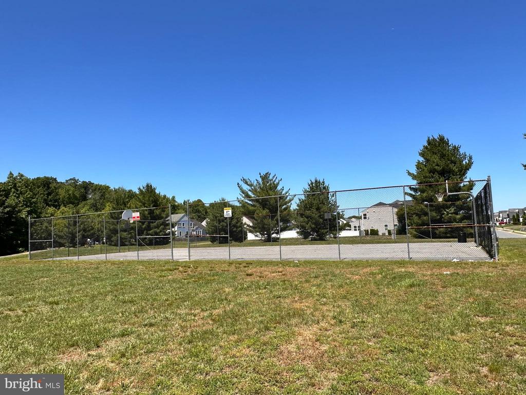 2402 RUFFIN DR, FREDERICKSBURG, Virginia 22408, 4 Bedrooms Bedrooms, ,2 BathroomsBathrooms,Residential,2402 RUFFIN DR,VASP2042358 MLS # VASP2042358 2402 RUFFIN DR, FREDERICKSBURG, Virginia 22408, 4 Bedrooms Bedrooms, ,2 BathroomsBathrooms,Residential,2402 RUFFIN DR,VASP2042358 MLS # VASP2042358