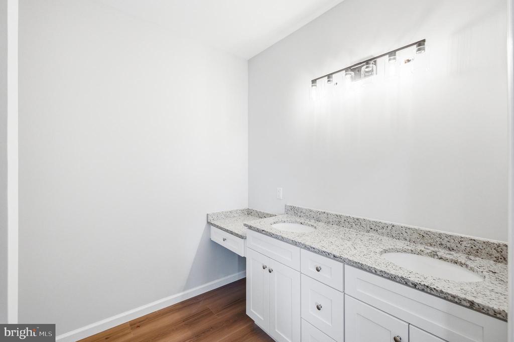 131 DEERFIELD ESTATES DR, STANLEY, Virginia 22851, 3 Bedrooms Bedrooms, ,2 BathroomsBathrooms,Residential,131 DEERFIELD ESTATES DR,VAPA2006502 MLS # VAPA2006502 131 DEERFIELD ESTATES DR, STANLEY, Virginia 22851, 3 Bedrooms Bedrooms, ,2 BathroomsBathrooms,Residential,131 DEERFIELD ESTATES DR,VAPA2006502 MLS # VAPA2006502