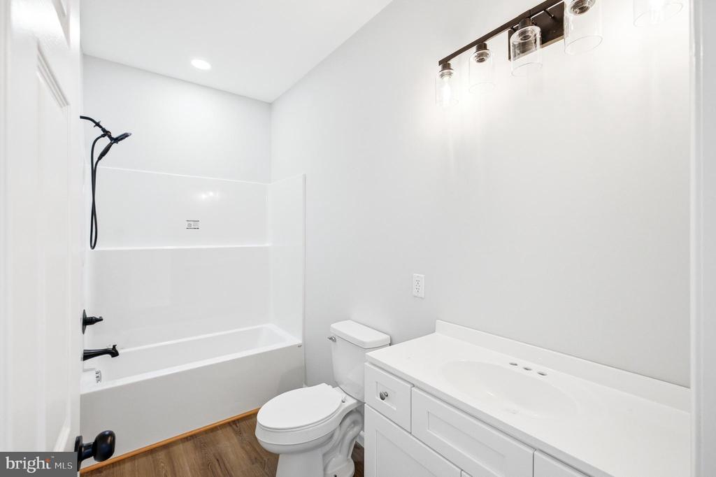 131 DEERFIELD ESTATES DR, STANLEY, Virginia 22851, 3 Bedrooms Bedrooms, ,2 BathroomsBathrooms,Residential,131 DEERFIELD ESTATES DR,VAPA2006502 MLS # VAPA2006502 131 DEERFIELD ESTATES DR, STANLEY, Virginia 22851, 3 Bedrooms Bedrooms, ,2 BathroomsBathrooms,Residential,131 DEERFIELD ESTATES DR,VAPA2006502 MLS # VAPA2006502