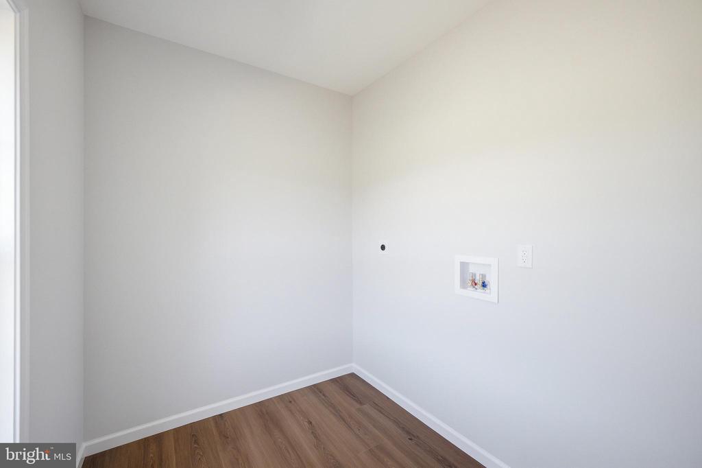 131 DEERFIELD ESTATES DR, STANLEY, Virginia 22851, 3 Bedrooms Bedrooms, ,2 BathroomsBathrooms,Residential,131 DEERFIELD ESTATES DR,VAPA2006502 MLS # VAPA2006502 131 DEERFIELD ESTATES DR, STANLEY, Virginia 22851, 3 Bedrooms Bedrooms, ,2 BathroomsBathrooms,Residential,131 DEERFIELD ESTATES DR,VAPA2006502 MLS # VAPA2006502