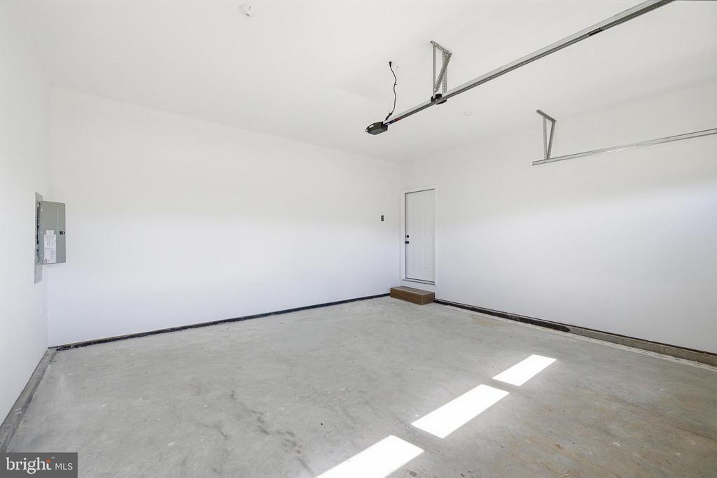 131 DEERFIELD ESTATES DR, STANLEY, Virginia 22851, 3 Bedrooms Bedrooms, ,2 BathroomsBathrooms,Residential,131 DEERFIELD ESTATES DR,VAPA2006502 MLS # VAPA2006502 131 DEERFIELD ESTATES DR, STANLEY, Virginia 22851, 3 Bedrooms Bedrooms, ,2 BathroomsBathrooms,Residential,131 DEERFIELD ESTATES DR,VAPA2006502 MLS # VAPA2006502