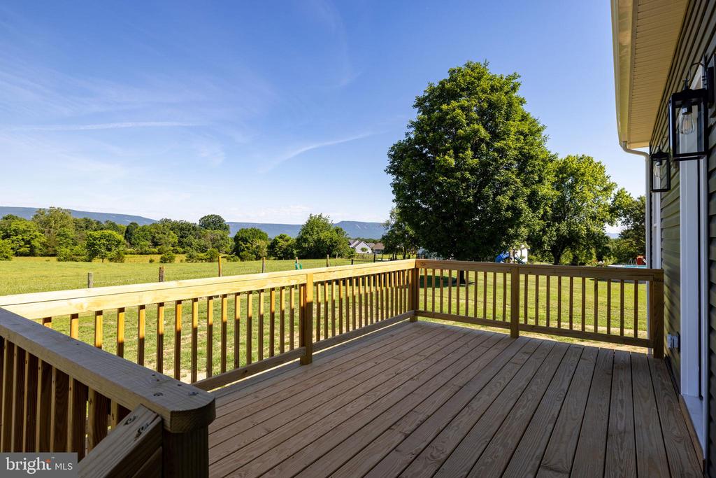 131 DEERFIELD ESTATES DR, STANLEY, Virginia 22851, 3 Bedrooms Bedrooms, ,2 BathroomsBathrooms,Residential,131 DEERFIELD ESTATES DR,VAPA2006502 MLS # VAPA2006502 131 DEERFIELD ESTATES DR, STANLEY, Virginia 22851, 3 Bedrooms Bedrooms, ,2 BathroomsBathrooms,Residential,131 DEERFIELD ESTATES DR,VAPA2006502 MLS # VAPA2006502