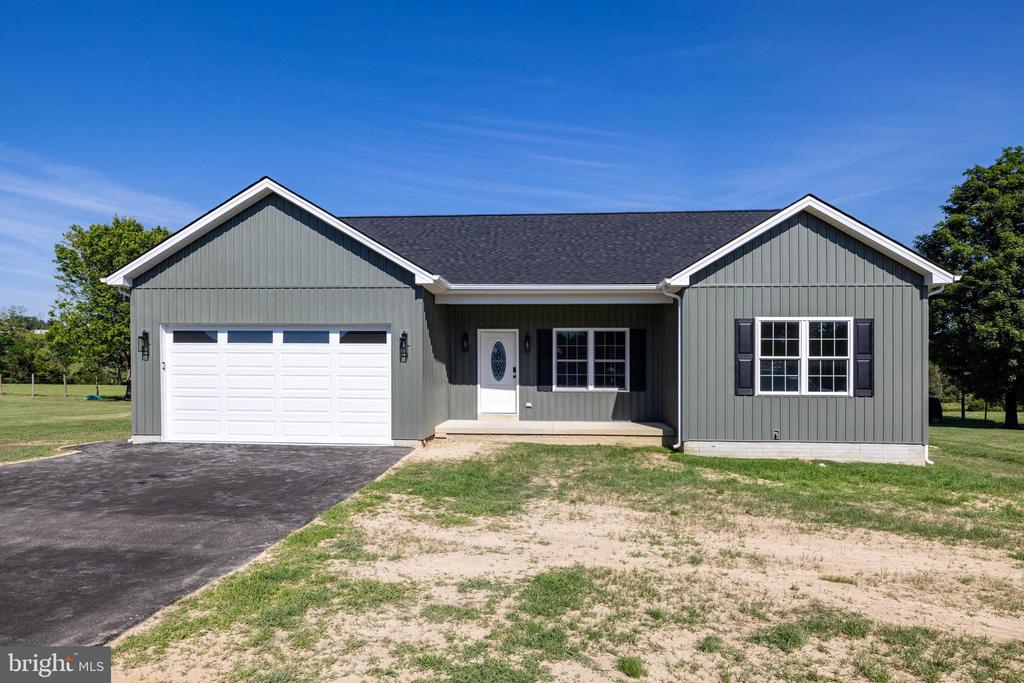 131 DEERFIELD ESTATES DR, STANLEY, Virginia 22851, 3 Bedrooms Bedrooms, ,2 BathroomsBathrooms,Residential,131 DEERFIELD ESTATES DR,VAPA2006502 MLS # VAPA2006502 131 DEERFIELD ESTATES DR, STANLEY, Virginia 22851, 3 Bedrooms Bedrooms, ,2 BathroomsBathrooms,Residential,131 DEERFIELD ESTATES DR,VAPA2006502 MLS # VAPA2006502