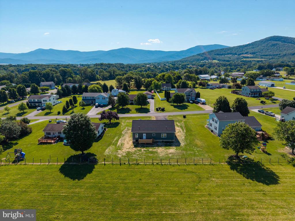 131 DEERFIELD ESTATES DR, STANLEY, Virginia 22851, 3 Bedrooms Bedrooms, ,2 BathroomsBathrooms,Residential,131 DEERFIELD ESTATES DR,VAPA2006502 MLS # VAPA2006502 131 DEERFIELD ESTATES DR, STANLEY, Virginia 22851, 3 Bedrooms Bedrooms, ,2 BathroomsBathrooms,Residential,131 DEERFIELD ESTATES DR,VAPA2006502 MLS # VAPA2006502