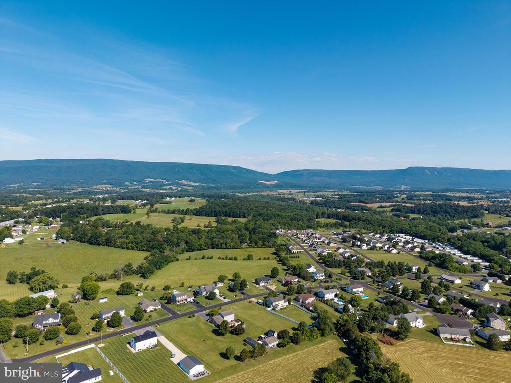 131 DEERFIELD ESTATES DR, STANLEY, Virginia 22851, 3 Bedrooms Bedrooms, ,2 BathroomsBathrooms,Residential,131 DEERFIELD ESTATES DR,VAPA2006502 MLS # VAPA2006502 131 DEERFIELD ESTATES DR, STANLEY, Virginia 22851, 3 Bedrooms Bedrooms, ,2 BathroomsBathrooms,Residential,131 DEERFIELD ESTATES DR,VAPA2006502 MLS # VAPA2006502