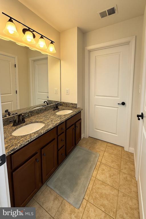 9933 BOX OAK CT, FREDERICKSBURG, Virginia 22407, 7 Bedrooms Bedrooms, ,5 BathroomsBathrooms,Residential,9933 BOX OAK CT,VASP2042694 MLS # VASP2042694