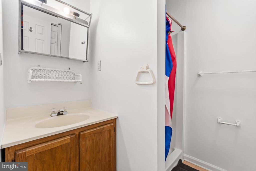588 MEADOWBROOK DR, CULPEPER, Virginia 22701, 3 Bedrooms Bedrooms, ,2 BathroomsBathrooms,Residential,588 MEADOWBROOK DR,VACU2013988 MLS # VACU2013988 588 MEADOWBROOK DR, CULPEPER, Virginia 22701, 3 Bedrooms Bedrooms, ,2 BathroomsBathrooms,Residential,588 MEADOWBROOK DR,VACU2013988 MLS # VACU2013988