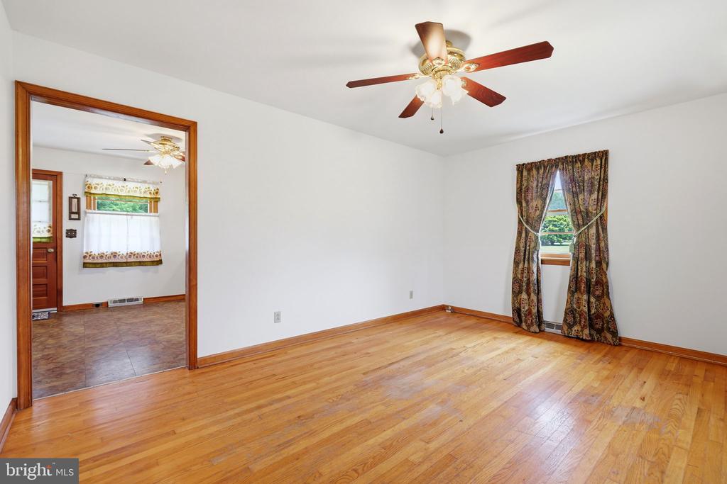 9467 EVERONA RD, UNIONVILLE, Virginia 22567, 3 Bedrooms Bedrooms, ,1 BathroomBathrooms,Residential,9467 EVERONA RD,VAOR2014358 MLS # VAOR2014358 9467 EVERONA RD, UNIONVILLE, Virginia 22567, 3 Bedrooms Bedrooms, ,1 BathroomBathrooms,Residential,9467 EVERONA RD,VAOR2014358 MLS # VAOR2014358