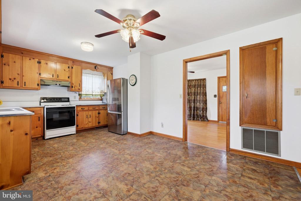 9467 EVERONA RD, UNIONVILLE, Virginia 22567, 3 Bedrooms Bedrooms, ,1 BathroomBathrooms,Residential,9467 EVERONA RD,VAOR2014358 MLS # VAOR2014358 9467 EVERONA RD, UNIONVILLE, Virginia 22567, 3 Bedrooms Bedrooms, ,1 BathroomBathrooms,Residential,9467 EVERONA RD,VAOR2014358 MLS # VAOR2014358
