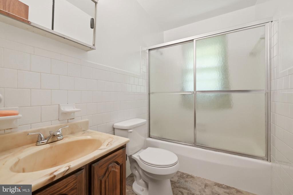 9467 EVERONA RD, UNIONVILLE, Virginia 22567, 3 Bedrooms Bedrooms, ,1 BathroomBathrooms,Residential,9467 EVERONA RD,VAOR2014358 MLS # VAOR2014358 9467 EVERONA RD, UNIONVILLE, Virginia 22567, 3 Bedrooms Bedrooms, ,1 BathroomBathrooms,Residential,9467 EVERONA RD,VAOR2014358 MLS # VAOR2014358