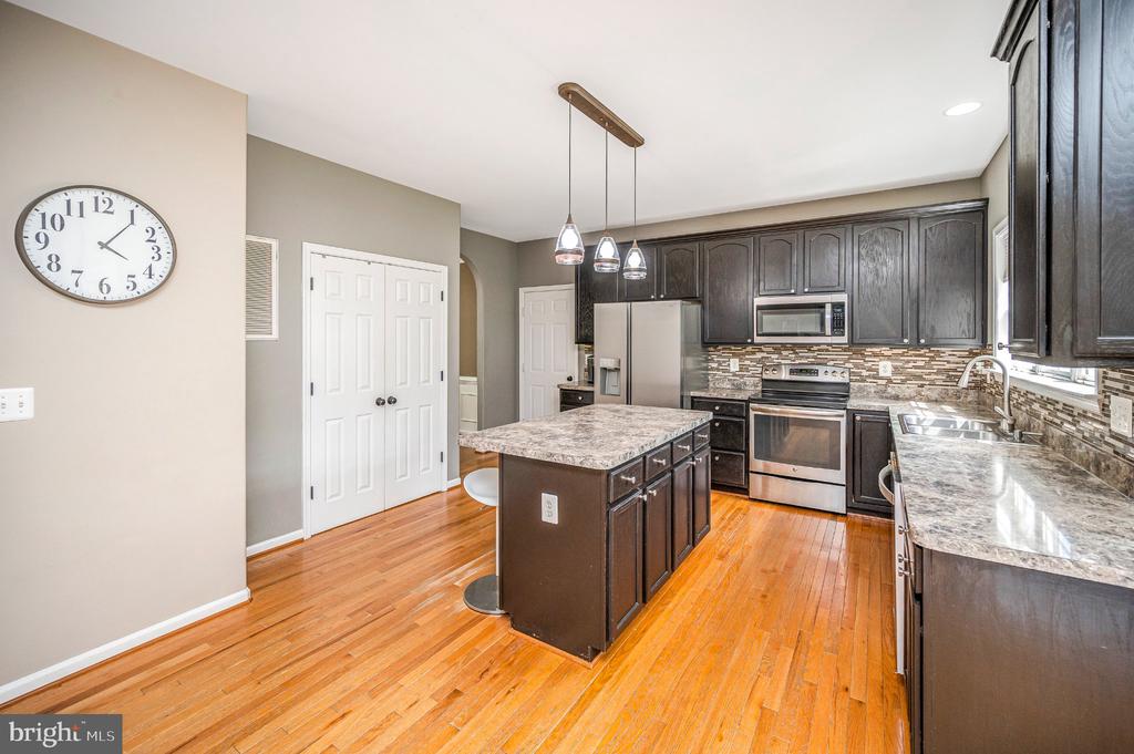 2814 ANGELA CT, FREDERICKSBURG, Virginia 22408, 4 Bedrooms Bedrooms, ,2 BathroomsBathrooms,Residential,2814 ANGELA CT,VASP2042802 MLS # VASP2042802 2814 ANGELA CT, FREDERICKSBURG, Virginia 22408, 4 Bedrooms Bedrooms, ,2 BathroomsBathrooms,Residential,2814 ANGELA CT,VASP2042802 MLS # VASP2042802