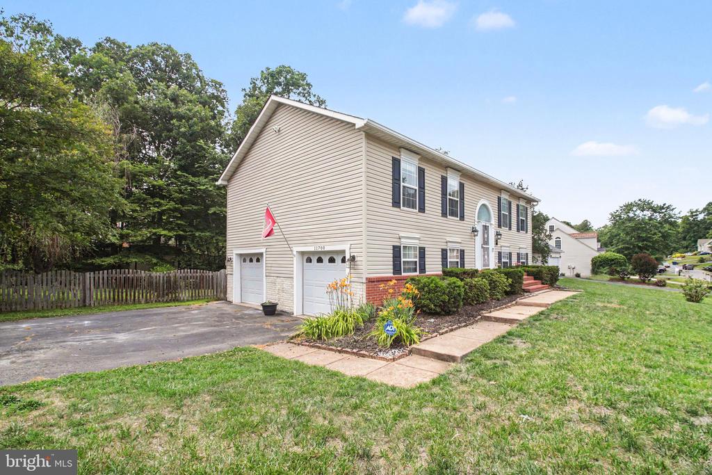11700 WOODLAND VIEW DR, FREDERICKSBURG, Virginia 22407, 4 Bedrooms Bedrooms, ,2 BathroomsBathrooms,Residential,11700 WOODLAND VIEW DR,VASP2042682 MLS # VASP2042682