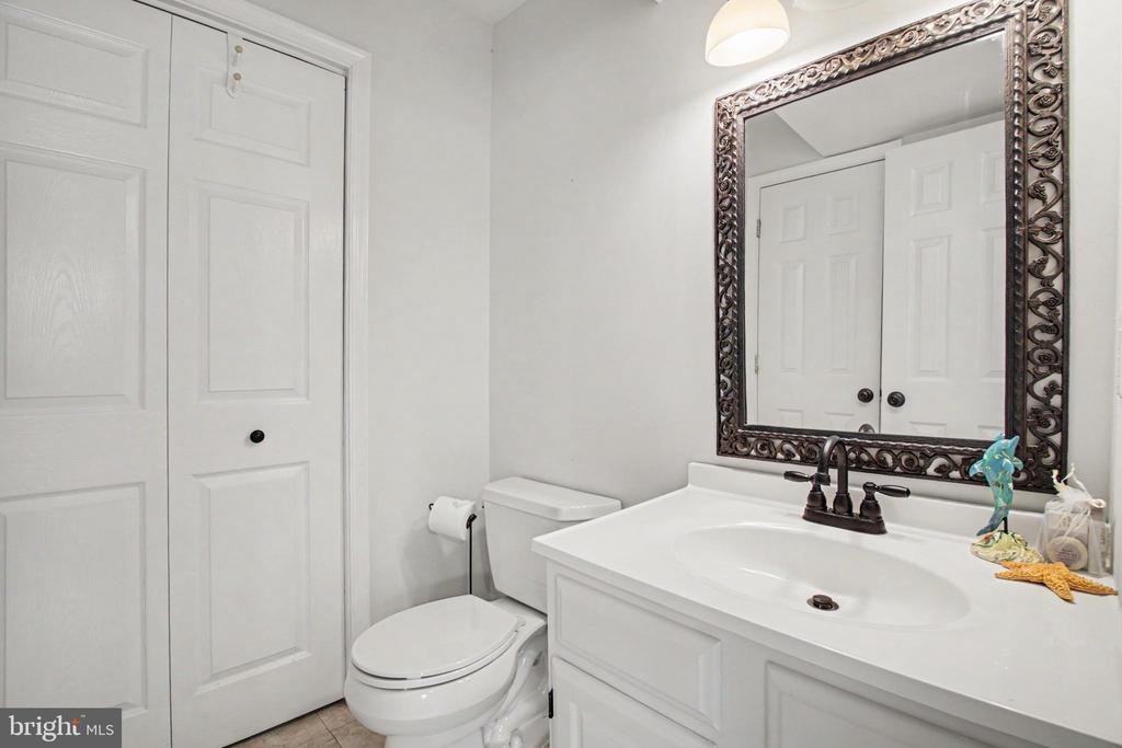 11700 WOODLAND VIEW DR, FREDERICKSBURG, Virginia 22407, 4 Bedrooms Bedrooms, ,2 BathroomsBathrooms,Residential,11700 WOODLAND VIEW DR,VASP2042682 MLS # VASP2042682