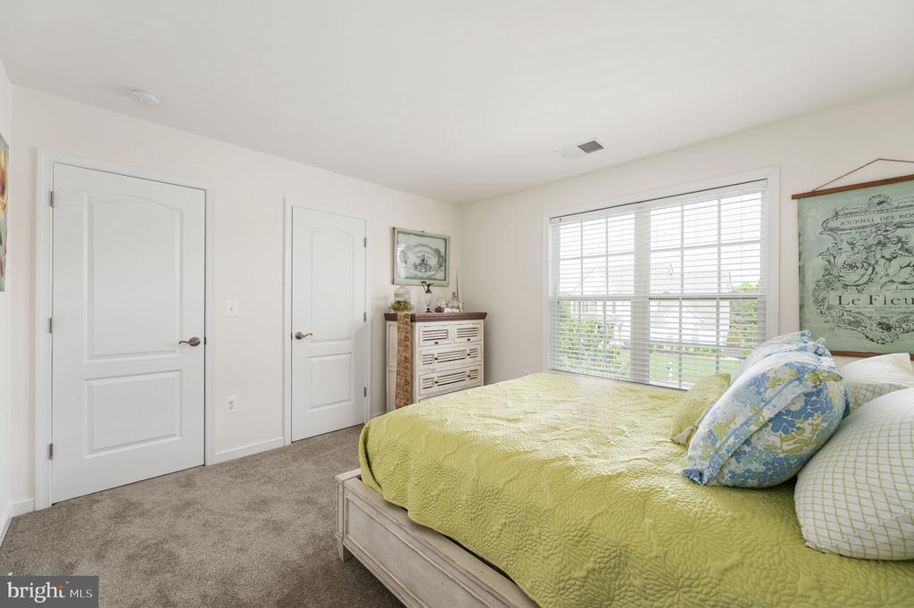 8626 WHITE FOX CIR, SPOTSYLVANIA, Virginia 22553, 4 Bedrooms Bedrooms, ,3 BathroomsBathrooms,Residential,8626 WHITE FOX CIR,VASP2042912 MLS # VASP2042912