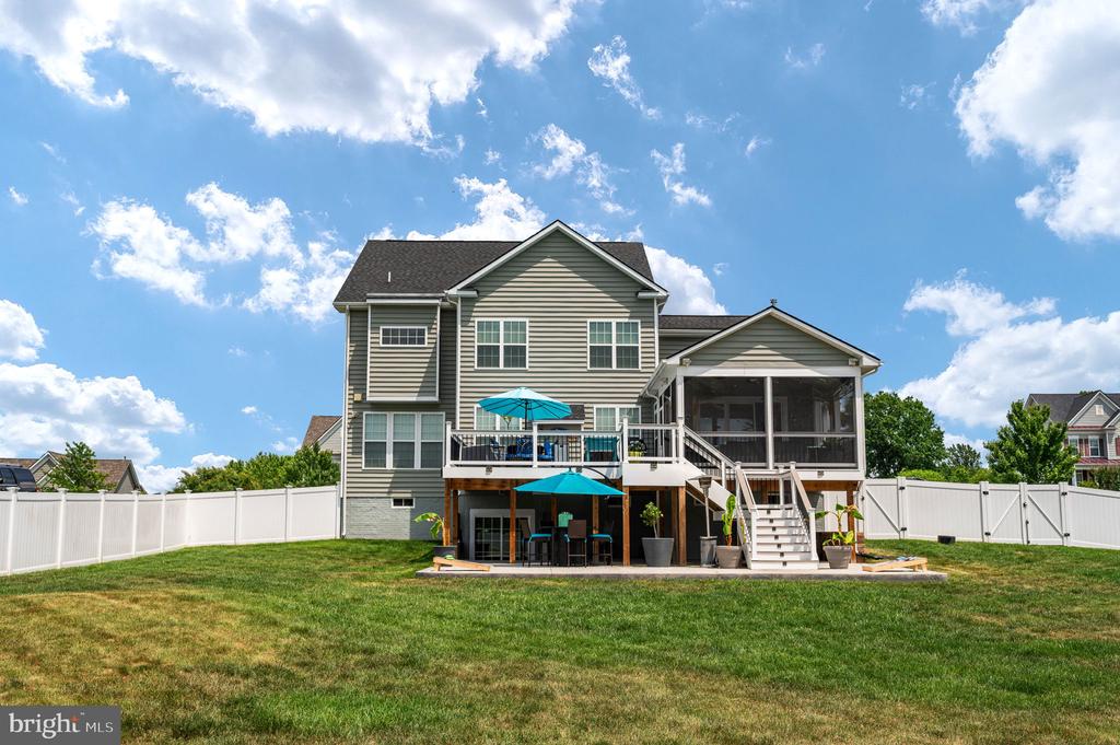 8626 WHITE FOX CIR, SPOTSYLVANIA, Virginia 22553, 4 Bedrooms Bedrooms, ,3 BathroomsBathrooms,Residential,8626 WHITE FOX CIR,VASP2042912 MLS # VASP2042912