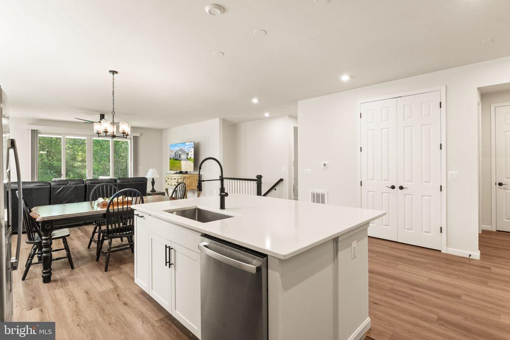 5009 GRAY FOX DR, BEALETON, Virginia 22712, 3 Bedrooms Bedrooms, ,2 BathroomsBathrooms,Residential,5009 GRAY FOX DR,VAFQ2022602 MLS # VAFQ2022602 5009 GRAY FOX DR, BEALETON, Virginia 22712, 3 Bedrooms Bedrooms, ,2 BathroomsBathrooms,Residential,5009 GRAY FOX DR,VAFQ2022602 MLS # VAFQ2022602