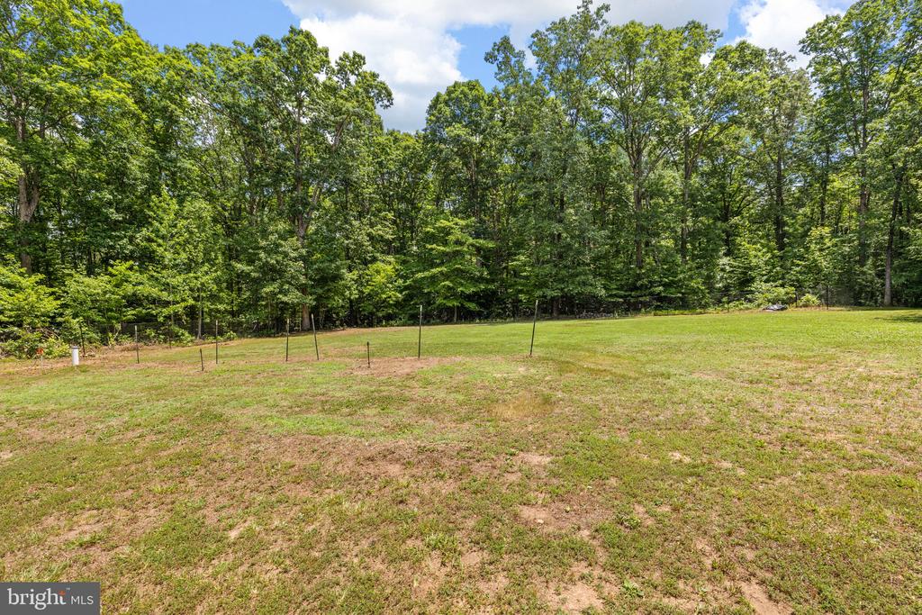 1271 APPLE GROVE RD, MINERAL, Virginia 23117, 5 Bedrooms Bedrooms, ,3 BathroomsBathrooms,Residential,1271 APPLE GROVE RD,VALA2010080 MLS # VALA2010080 1271 APPLE GROVE RD, MINERAL, Virginia 23117, 5 Bedrooms Bedrooms, ,3 BathroomsBathrooms,Residential,1271 APPLE GROVE RD,VALA2010080 MLS # VALA2010080