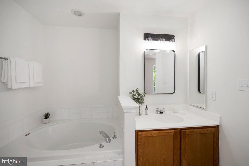 11209 GANDER CT, FREDERICKSBURG, Virginia 22407, 3 Bedrooms Bedrooms, ,3 BathroomsBathrooms,Residential,11209 GANDER CT,VASP2042888 MLS # VASP2042888 11209 GANDER CT, FREDERICKSBURG, Virginia 22407, 3 Bedrooms Bedrooms, ,3 BathroomsBathrooms,Residential,11209 GANDER CT,VASP2042888 MLS # VASP2042888