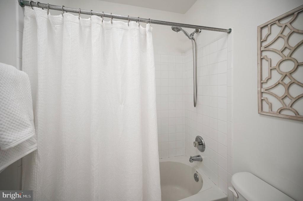 11209 GANDER CT, FREDERICKSBURG, Virginia 22407, 3 Bedrooms Bedrooms, ,3 BathroomsBathrooms,Residential,11209 GANDER CT,VASP2042888 MLS # VASP2042888 11209 GANDER CT, FREDERICKSBURG, Virginia 22407, 3 Bedrooms Bedrooms, ,3 BathroomsBathrooms,Residential,11209 GANDER CT,VASP2042888 MLS # VASP2042888