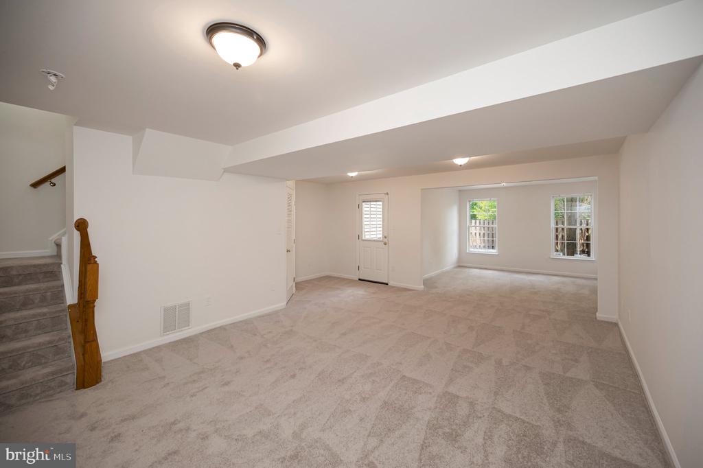 11209 GANDER CT, FREDERICKSBURG, Virginia 22407, 3 Bedrooms Bedrooms, ,3 BathroomsBathrooms,Residential,11209 GANDER CT,VASP2042888 MLS # VASP2042888 11209 GANDER CT, FREDERICKSBURG, Virginia 22407, 3 Bedrooms Bedrooms, ,3 BathroomsBathrooms,Residential,11209 GANDER CT,VASP2042888 MLS # VASP2042888