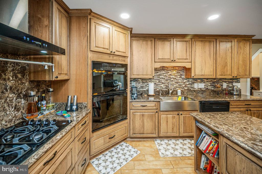 7544 PATRIOT HWY, SPOTSYLVANIA, Virginia 22551, 3 Bedrooms Bedrooms, ,2 BathroomsBathrooms,Residential,7544 PATRIOT HWY,VASP2042868 MLS # VASP2042868
