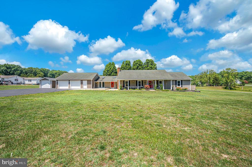 7544 PATRIOT HWY, SPOTSYLVANIA, Virginia 22551, 3 Bedrooms Bedrooms, ,2 BathroomsBathrooms,Residential,7544 PATRIOT HWY,VASP2042868 MLS # VASP2042868