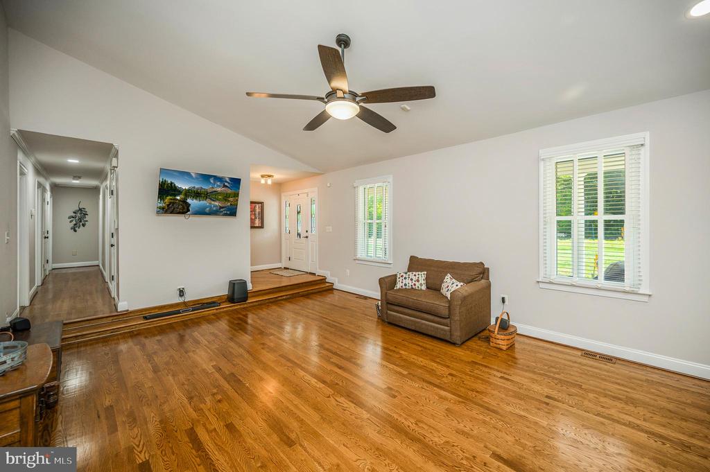 7544 PATRIOT HWY, SPOTSYLVANIA, Virginia 22551, 3 Bedrooms Bedrooms, ,2 BathroomsBathrooms,Residential,7544 PATRIOT HWY,VASP2042868 MLS # VASP2042868