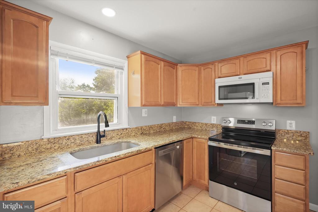 8056 GREENWICH RD, CATLETT, Virginia 20119, 3 Bedrooms Bedrooms, ,2 BathroomsBathrooms,Residential,8056 GREENWICH RD,VAFQ2022642 MLS # VAFQ2022642 8056 GREENWICH RD, CATLETT, Virginia 20119, 3 Bedrooms Bedrooms, ,2 BathroomsBathrooms,Residential,8056 GREENWICH RD,VAFQ2022642 MLS # VAFQ2022642