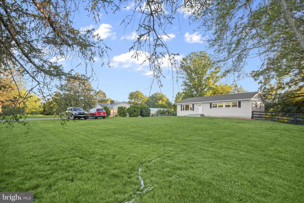 8056 GREENWICH RD, CATLETT, Virginia 20119, 3 Bedrooms Bedrooms, ,2 BathroomsBathrooms,Residential,8056 GREENWICH RD,VAFQ2022642 MLS # VAFQ2022642 8056 GREENWICH RD, CATLETT, Virginia 20119, 3 Bedrooms Bedrooms, ,2 BathroomsBathrooms,Residential,8056 GREENWICH RD,VAFQ2022642 MLS # VAFQ2022642