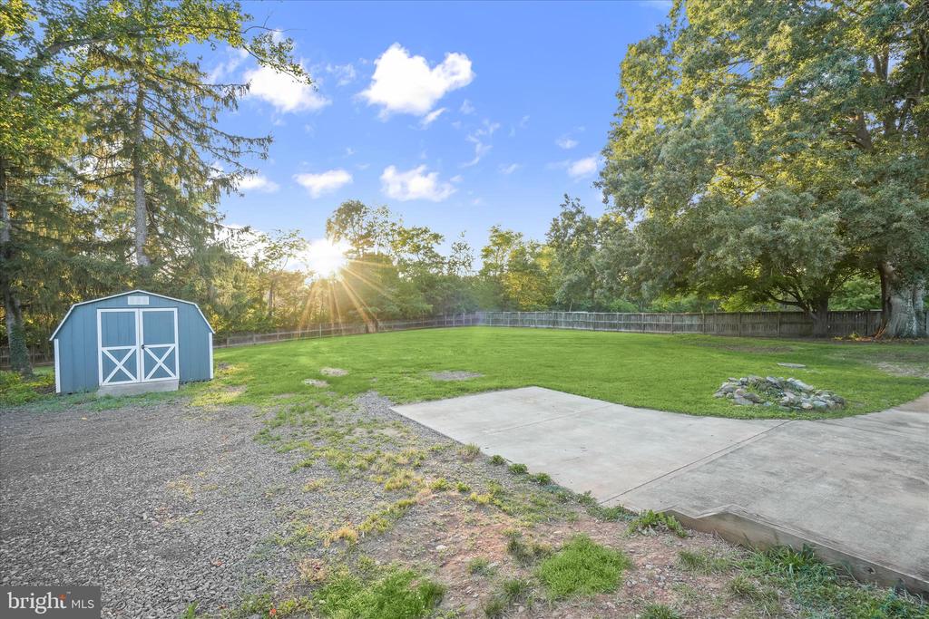 8056 GREENWICH RD, CATLETT, Virginia 20119, 3 Bedrooms Bedrooms, ,2 BathroomsBathrooms,Residential,8056 GREENWICH RD,VAFQ2022642 MLS # VAFQ2022642 8056 GREENWICH RD, CATLETT, Virginia 20119, 3 Bedrooms Bedrooms, ,2 BathroomsBathrooms,Residential,8056 GREENWICH RD,VAFQ2022642 MLS # VAFQ2022642