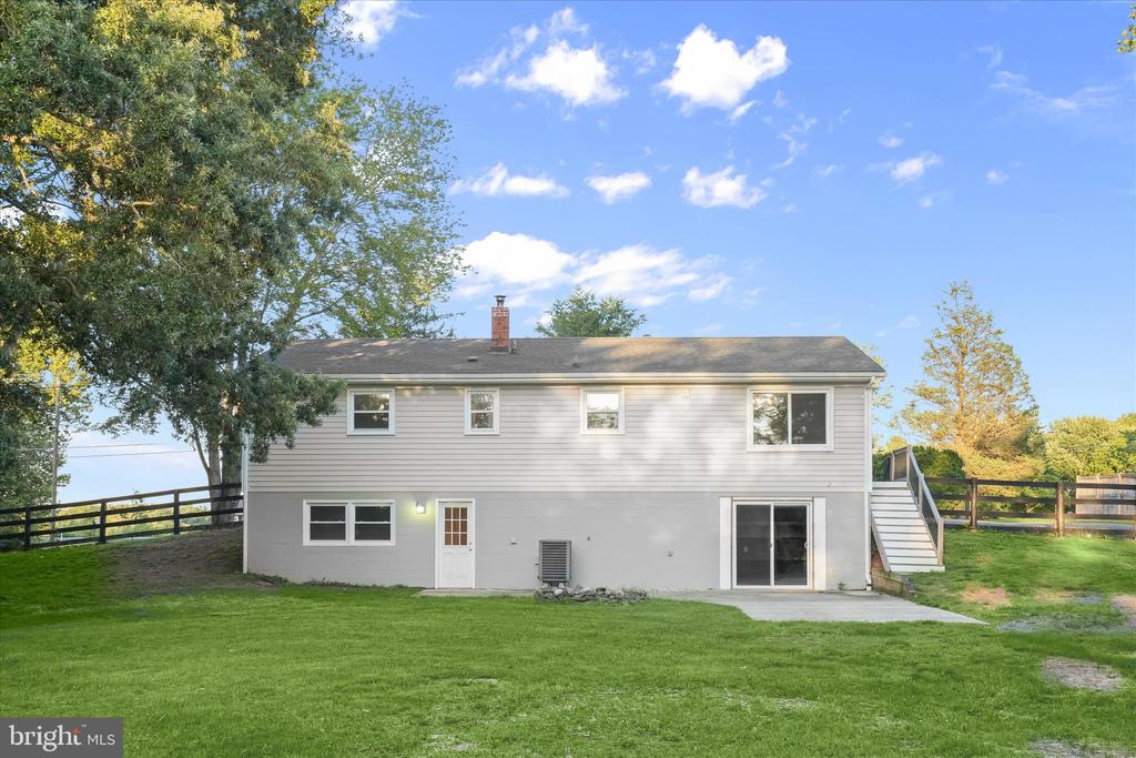 8056 GREENWICH RD, CATLETT, Virginia 20119, 3 Bedrooms Bedrooms, ,2 BathroomsBathrooms,Residential,8056 GREENWICH RD,VAFQ2022642 MLS # VAFQ2022642 8056 GREENWICH RD, CATLETT, Virginia 20119, 3 Bedrooms Bedrooms, ,2 BathroomsBathrooms,Residential,8056 GREENWICH RD,VAFQ2022642 MLS # VAFQ2022642