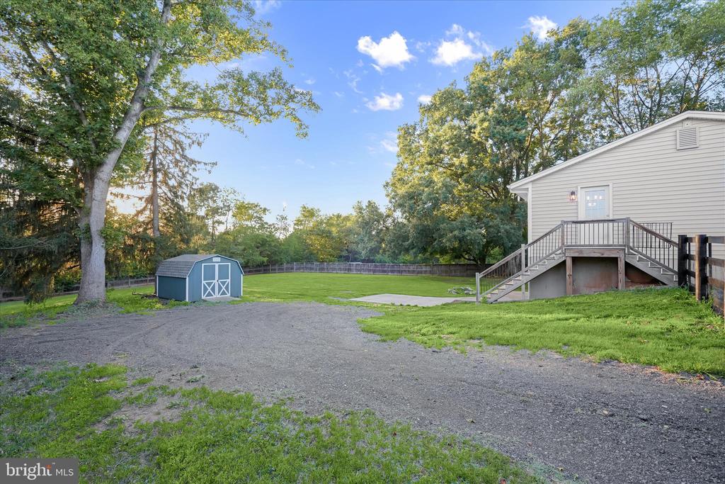 8056 GREENWICH RD, CATLETT, Virginia 20119, 3 Bedrooms Bedrooms, ,2 BathroomsBathrooms,Residential,8056 GREENWICH RD,VAFQ2022642 MLS # VAFQ2022642 8056 GREENWICH RD, CATLETT, Virginia 20119, 3 Bedrooms Bedrooms, ,2 BathroomsBathrooms,Residential,8056 GREENWICH RD,VAFQ2022642 MLS # VAFQ2022642