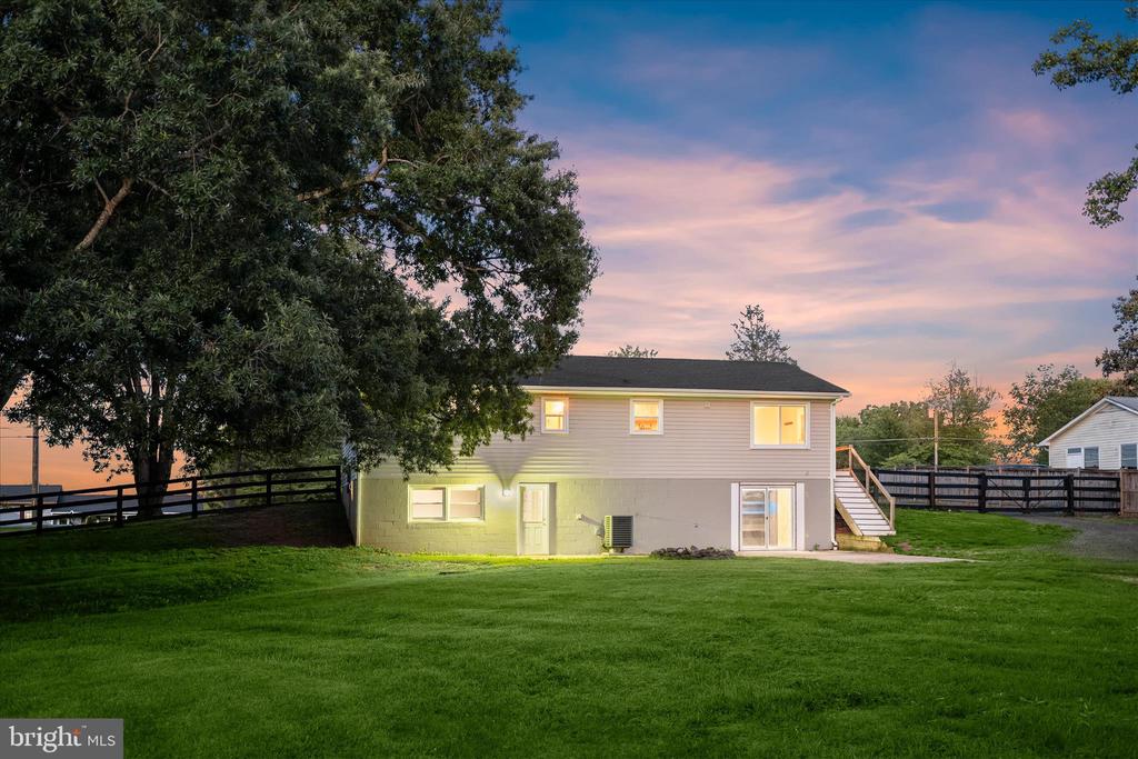 8056 GREENWICH RD, CATLETT, Virginia 20119, 3 Bedrooms Bedrooms, ,2 BathroomsBathrooms,Residential,8056 GREENWICH RD,VAFQ2022642 MLS # VAFQ2022642 8056 GREENWICH RD, CATLETT, Virginia 20119, 3 Bedrooms Bedrooms, ,2 BathroomsBathrooms,Residential,8056 GREENWICH RD,VAFQ2022642 MLS # VAFQ2022642