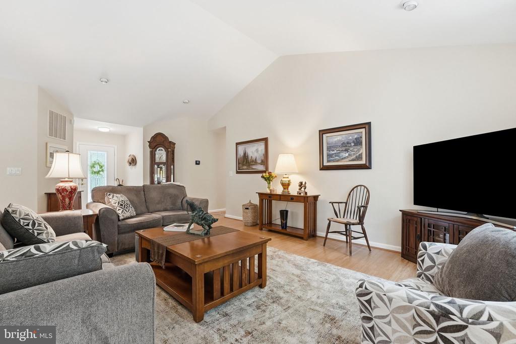 9133 ANCHOR RD, CULPEPER, Virginia 22701, 3 Bedrooms Bedrooms, ,3 BathroomsBathrooms,Residential,9133 ANCHOR RD,VACU2013918 MLS # VACU2013918 9133 ANCHOR RD, CULPEPER, Virginia 22701, 3 Bedrooms Bedrooms, ,3 BathroomsBathrooms,Residential,9133 ANCHOR RD,VACU2013918 MLS # VACU2013918