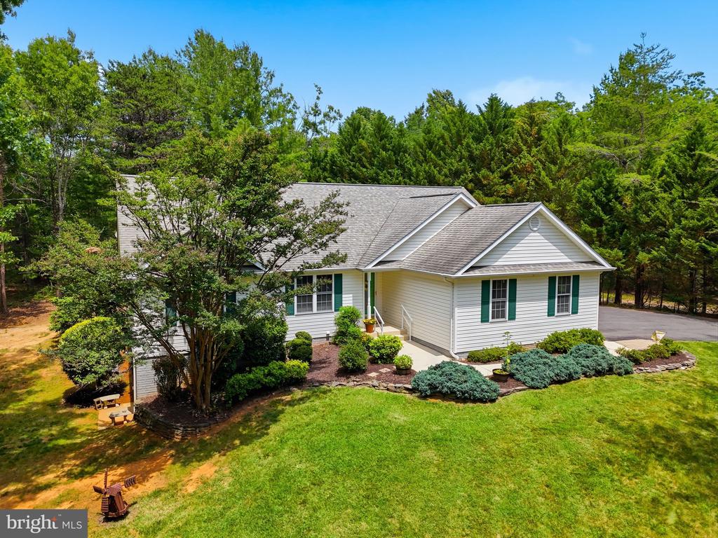 9133 ANCHOR RD, CULPEPER, Virginia 22701, 3 Bedrooms Bedrooms, ,3 BathroomsBathrooms,Residential,9133 ANCHOR RD,VACU2013918 MLS # VACU2013918 9133 ANCHOR RD, CULPEPER, Virginia 22701, 3 Bedrooms Bedrooms, ,3 BathroomsBathrooms,Residential,9133 ANCHOR RD,VACU2013918 MLS # VACU2013918