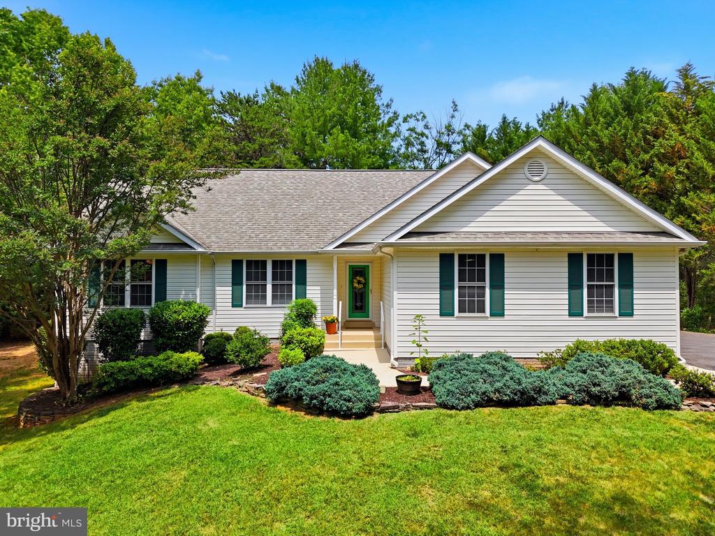 9133 ANCHOR RD, CULPEPER, Virginia 22701, 3 Bedrooms Bedrooms, ,3 BathroomsBathrooms,Residential,9133 ANCHOR RD,VACU2013918 MLS # VACU2013918 9133 ANCHOR RD, CULPEPER, Virginia 22701, 3 Bedrooms Bedrooms, ,3 BathroomsBathrooms,Residential,9133 ANCHOR RD,VACU2013918 MLS # VACU2013918