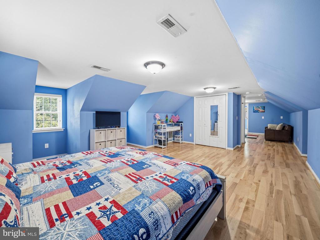 38 JERDONE ISLAND, BUMPASS, Virginia 23024, 5 Bedrooms Bedrooms, ,4 BathroomsBathrooms,Residential,38 JERDONE ISLAND,VALA2009986 MLS # VALA2009986
