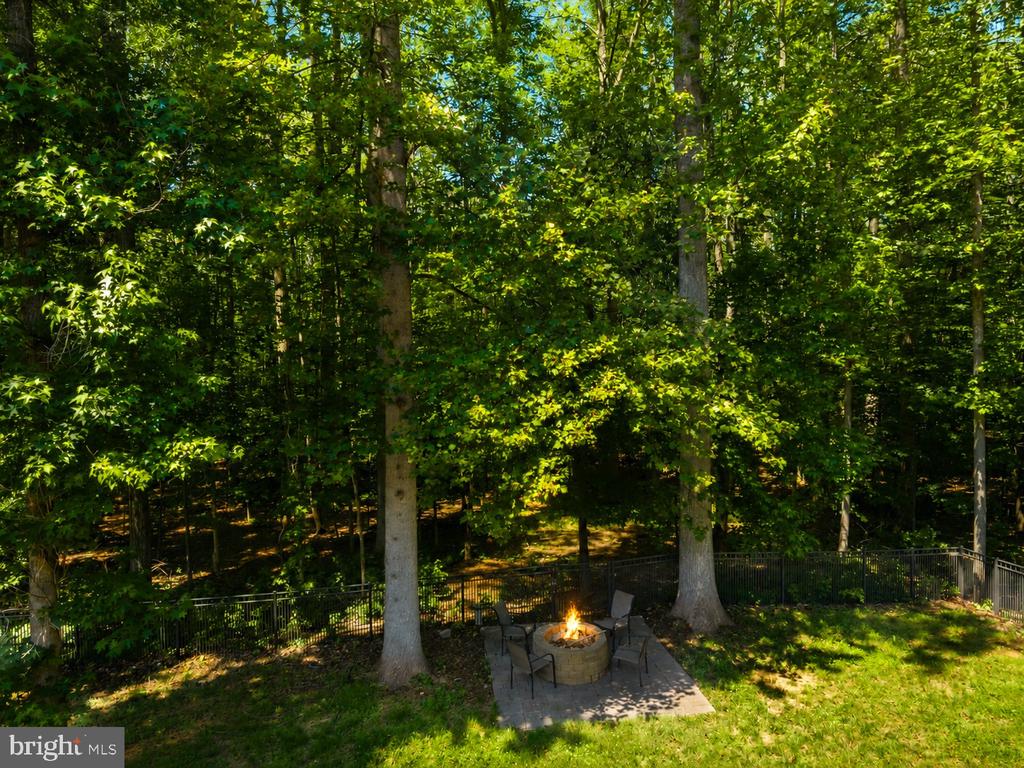 38 JERDONE ISLAND, BUMPASS, Virginia 23024, 5 Bedrooms Bedrooms, ,4 BathroomsBathrooms,Residential,38 JERDONE ISLAND,VALA2009986 MLS # VALA2009986