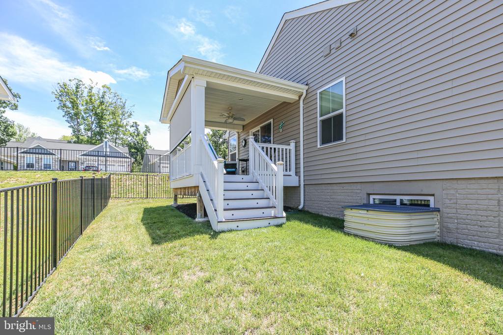 7401 BRENTFORD TER, FREDERICKSBURG, Virginia 22407, 3 Bedrooms Bedrooms, ,3 BathroomsBathrooms,Residential,7401 BRENTFORD TER,VASP2041896 MLS # VASP2041896