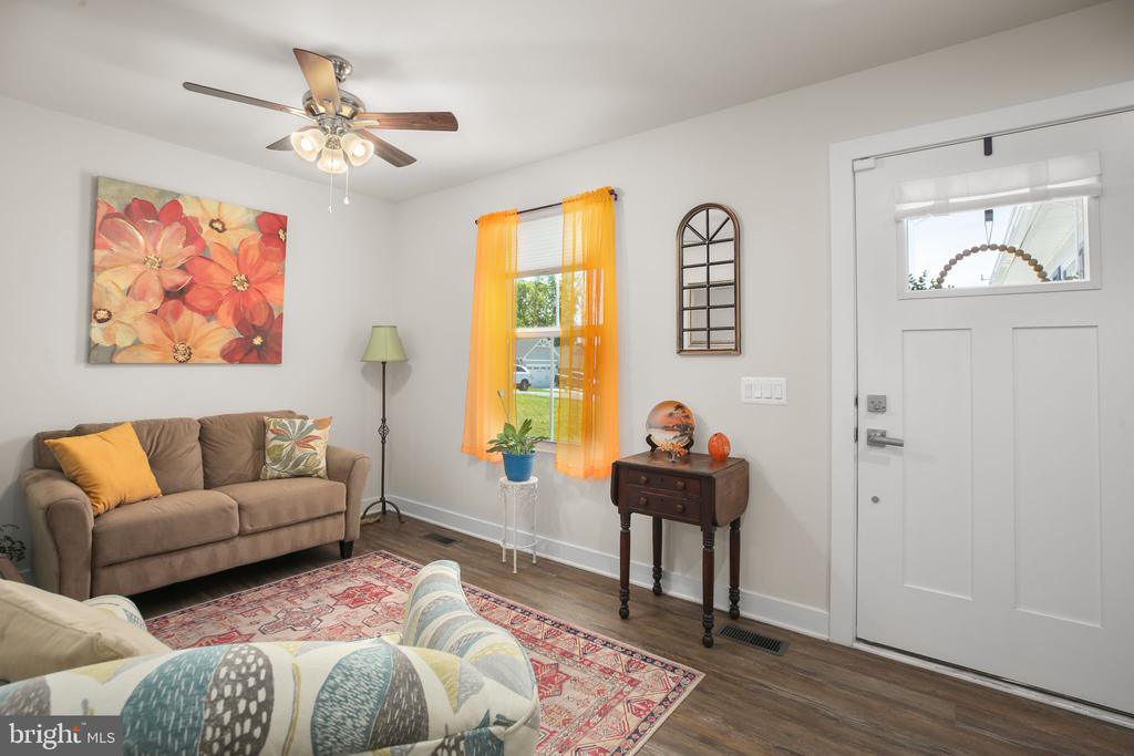 7401 BRENTFORD TER, FREDERICKSBURG, Virginia 22407, 3 Bedrooms Bedrooms, ,3 BathroomsBathrooms,Residential,7401 BRENTFORD TER,VASP2041896 MLS # VASP2041896