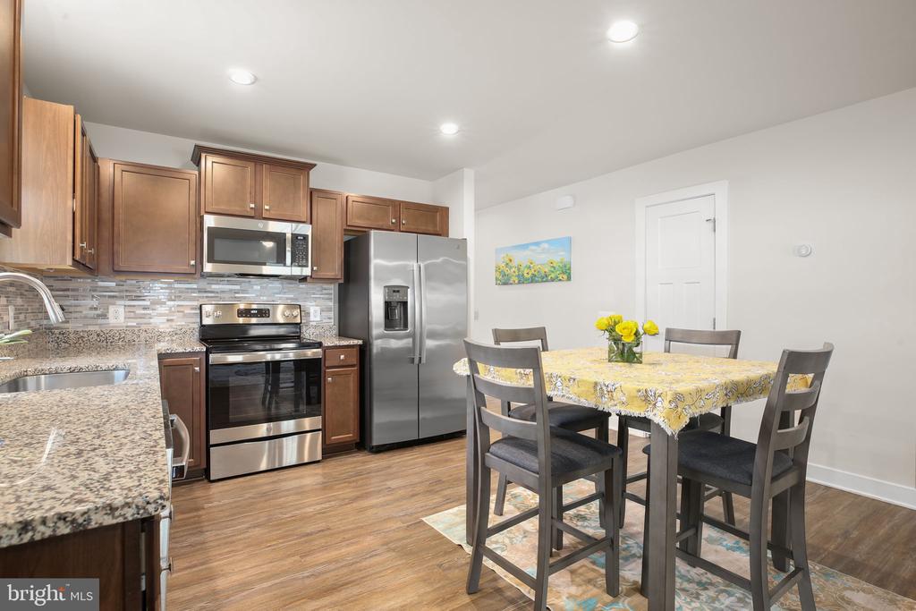 7401 BRENTFORD TER, FREDERICKSBURG, Virginia 22407, 3 Bedrooms Bedrooms, ,3 BathroomsBathrooms,Residential,7401 BRENTFORD TER,VASP2041896 MLS # VASP2041896