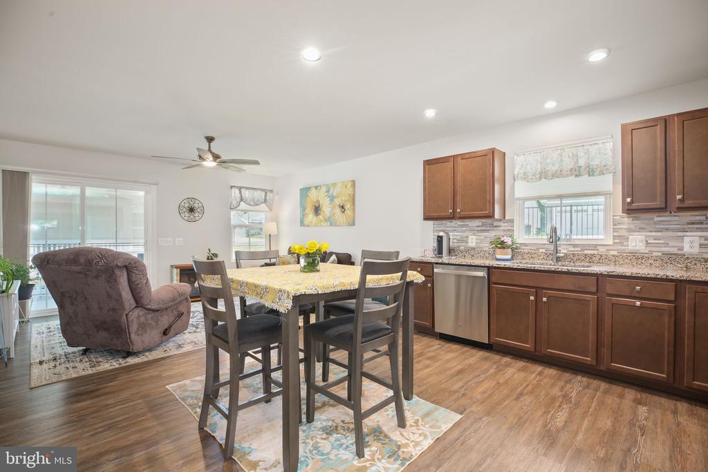 7401 BRENTFORD TER, FREDERICKSBURG, Virginia 22407, 3 Bedrooms Bedrooms, ,3 BathroomsBathrooms,Residential,7401 BRENTFORD TER,VASP2041896 MLS # VASP2041896