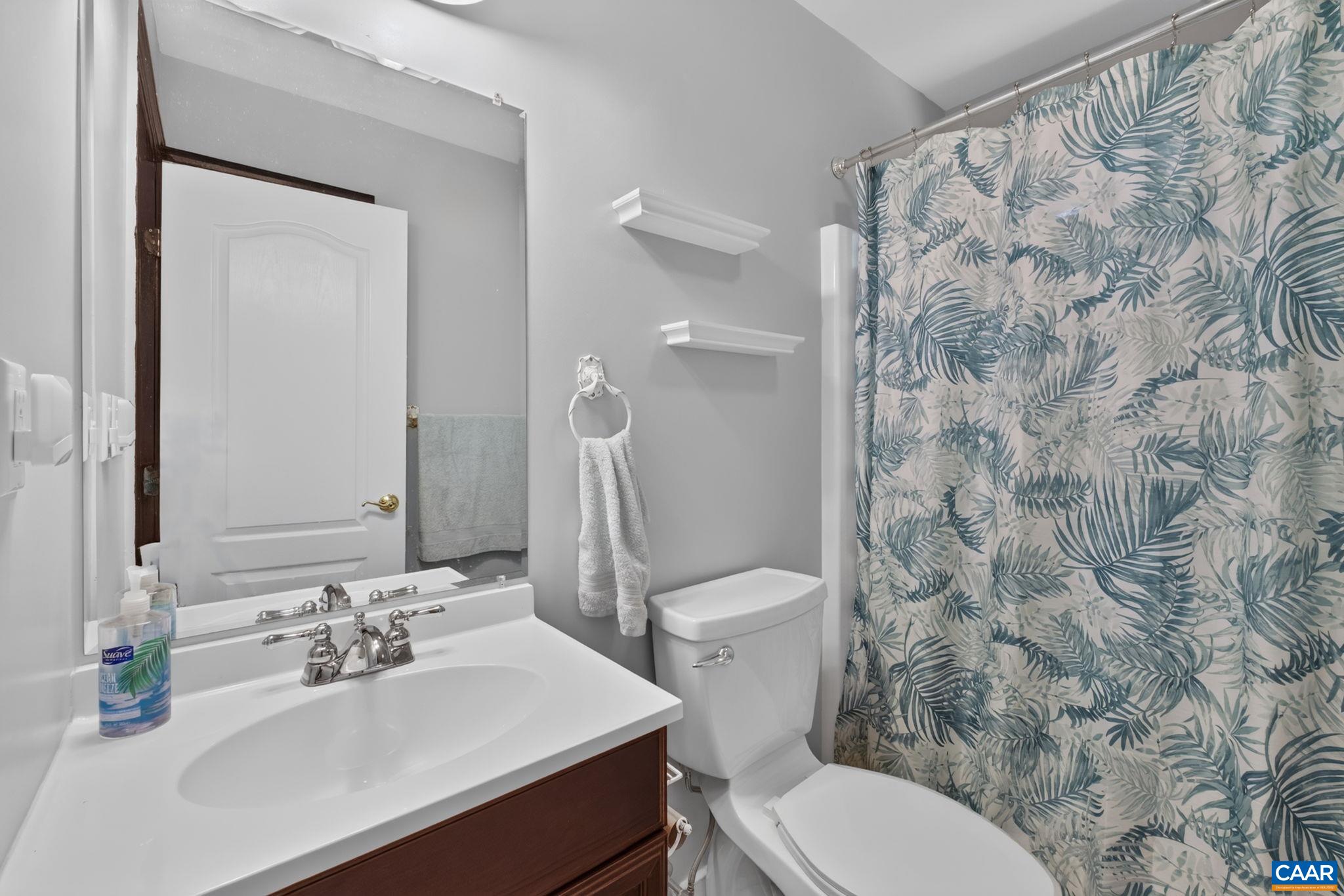 56 PONDEROSA LN, PALMYRA, Virginia 22963, 3 Bedrooms Bedrooms, ,3 BathroomsBathrooms,Residential,56 PONDEROSA LN,678122 MLS # 678122 56 PONDEROSA LN, PALMYRA, Virginia 22963, 3 Bedrooms Bedrooms, ,3 BathroomsBathrooms,Residential,56 PONDEROSA LN,678122 MLS # 678122