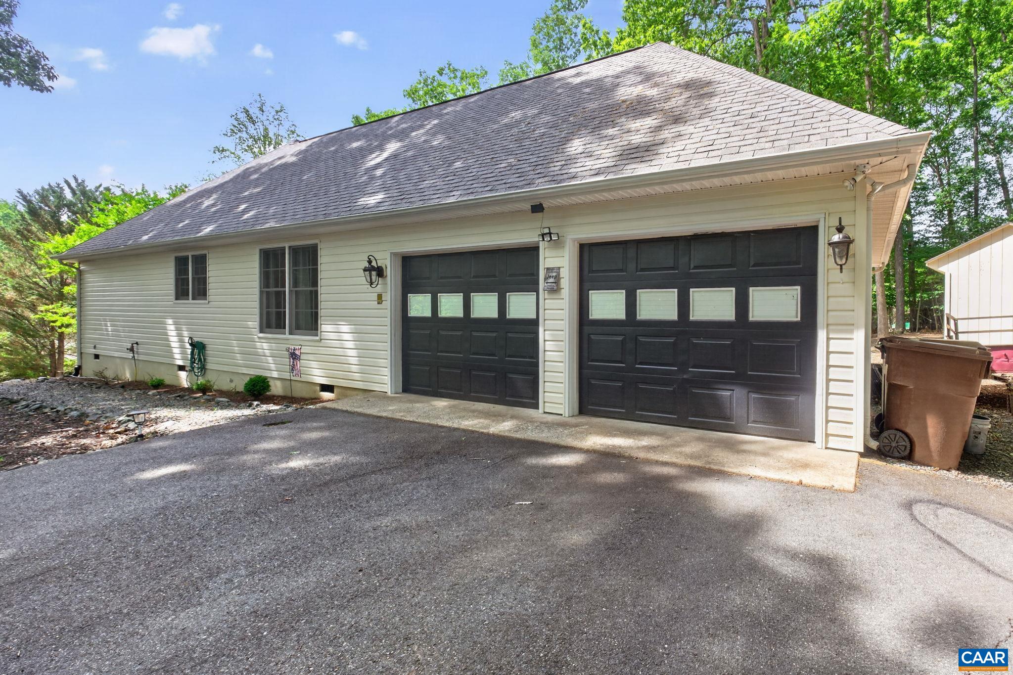56 PONDEROSA LN, PALMYRA, Virginia 22963, 3 Bedrooms Bedrooms, ,3 BathroomsBathrooms,Residential,56 PONDEROSA LN,678122 MLS # 678122 56 PONDEROSA LN, PALMYRA, Virginia 22963, 3 Bedrooms Bedrooms, ,3 BathroomsBathrooms,Residential,56 PONDEROSA LN,678122 MLS # 678122